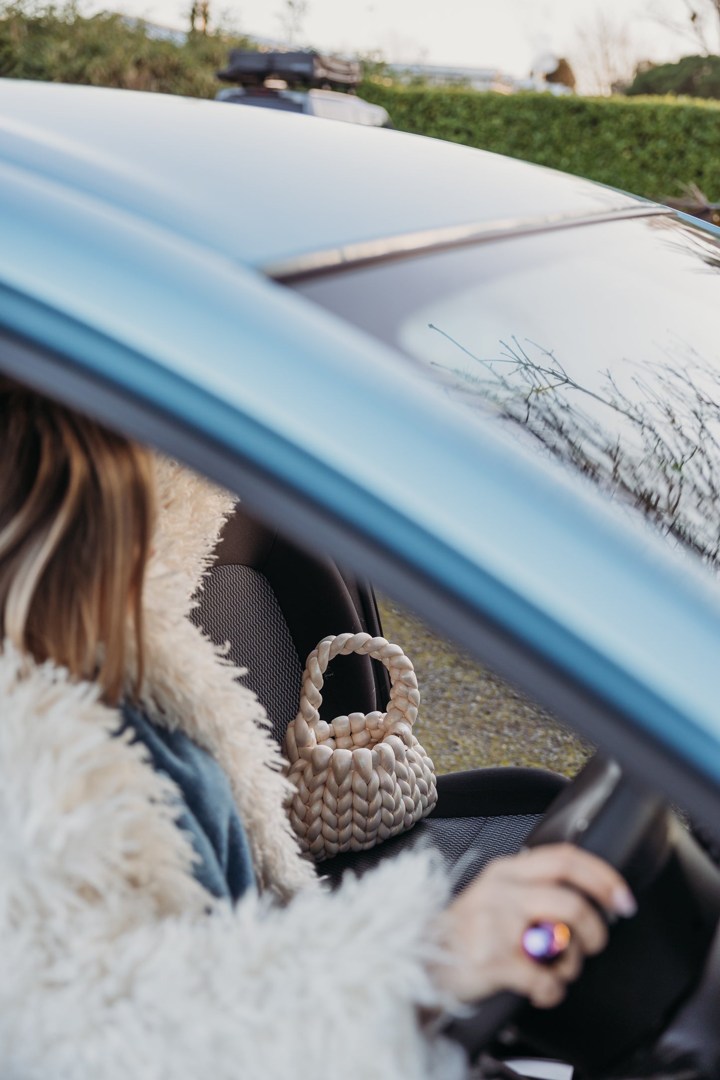 velvet handbag, chunky velvet bag, statement handbag, designer velvet bag, luxury soft bag, handmade velvet bag, unique fashion bag, trendy soft bag, machine washable handbag, elegant evening bag, soft chunky velvet handbag for everyday wear, handmade statement bag with a long handle, luxury machine washable bag for special occasions, unique velvet crossbody bag for women, fashion-forward plush bag with scarf