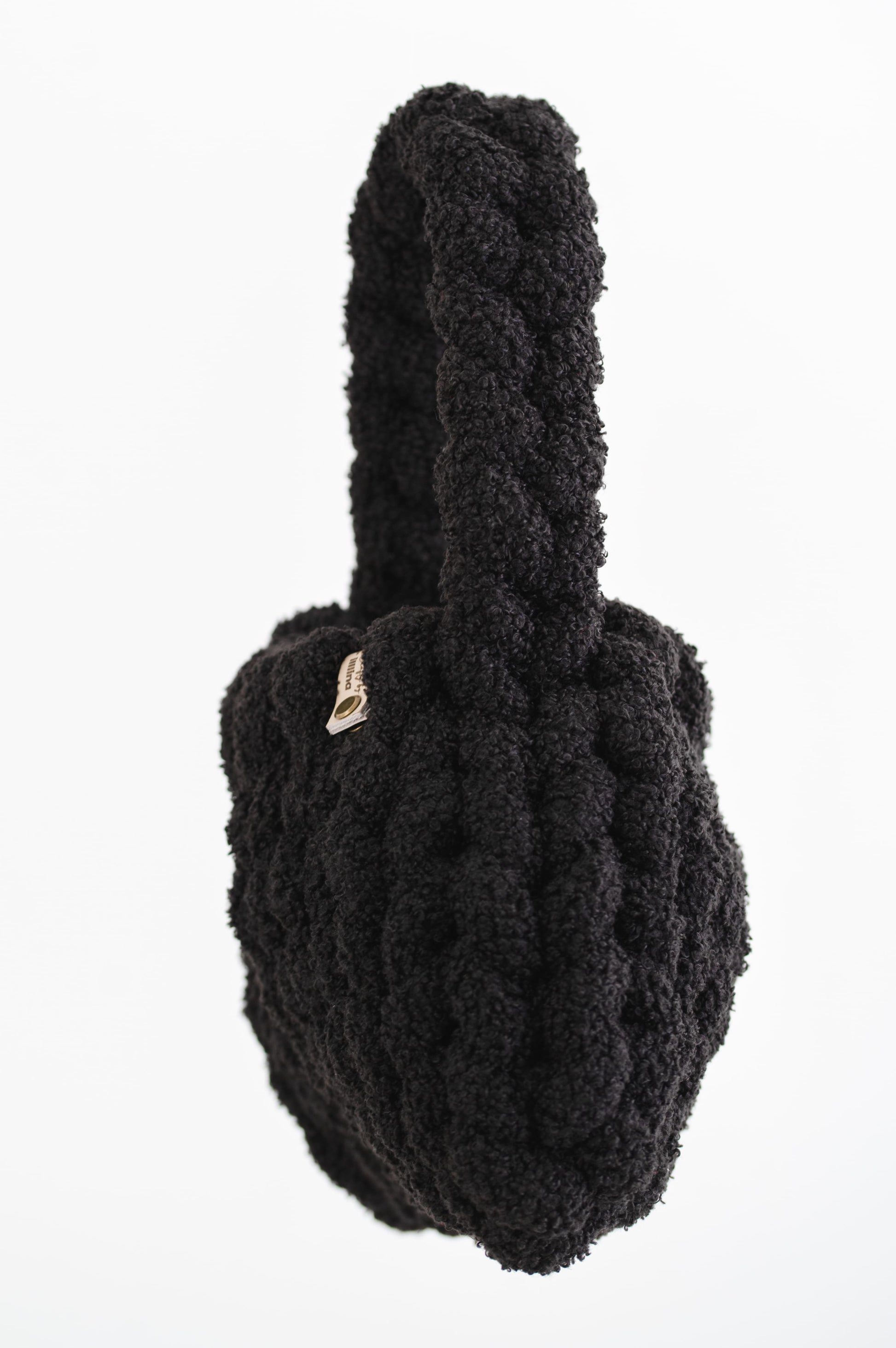 velvet handbag, chunky velvet bag, statement handbag, designer velvet bag, luxury soft bag, handmade velvet bag, unique fashion bag, trendy soft bag, machine washable handbag, elegant evening bag, soft chunky velvet handbag for everyday wear, handmade statement bag with a long handle, luxury machine washable bag for special occasions, unique velvet crossbody bag for women, fashion-forward plush bag with scarf, sponge cake bag, mini sponge cake bag