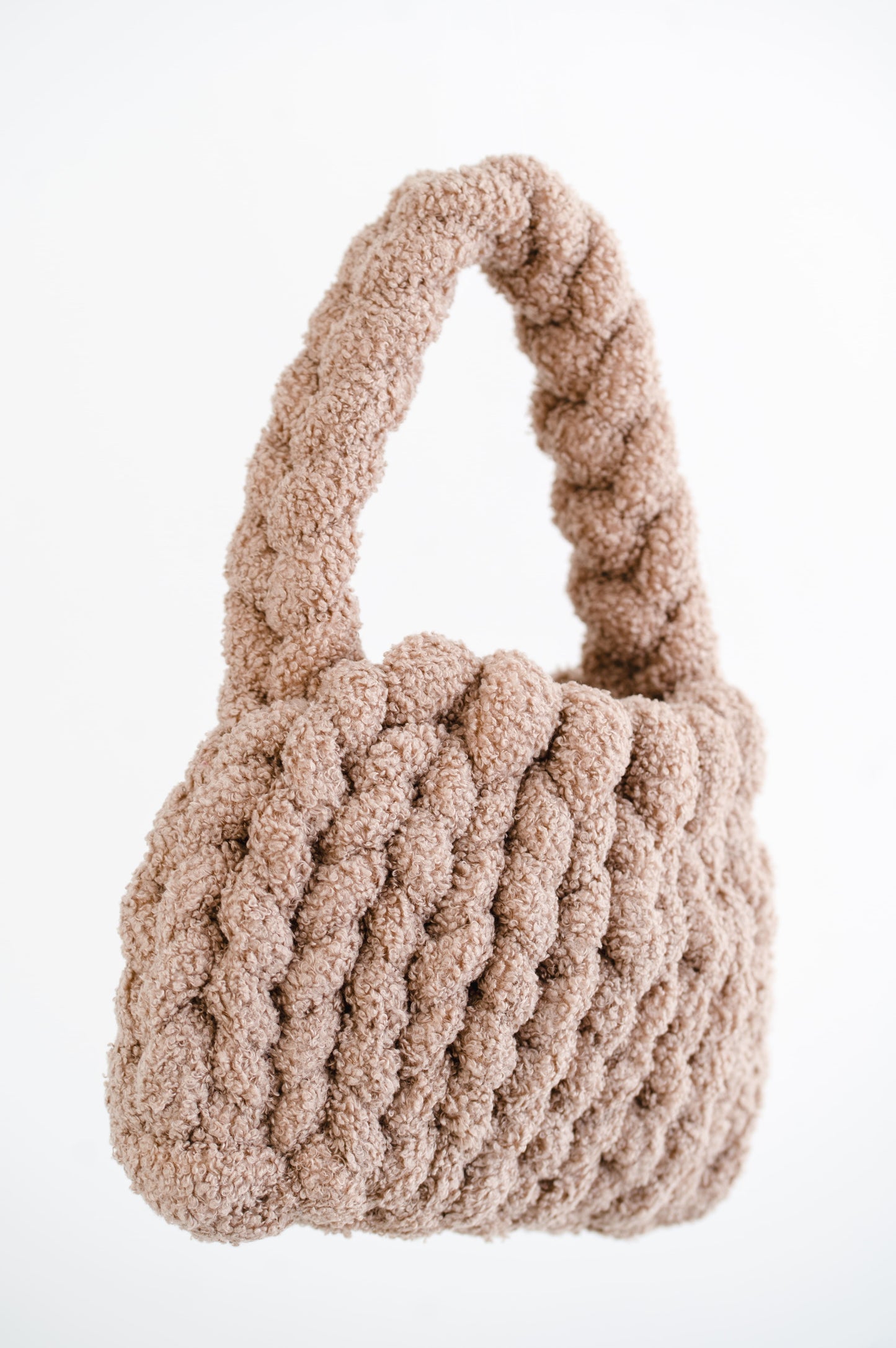 velvet handbag, chunky velvet bag, statement handbag, designer velvet bag, luxury soft bag, handmade velvet bag, unique fashion bag, trendy soft bag, machine washable handbag, elegant evening bag, soft chunky velvet handbag for everyday wear, handmade statement bag with a long handle, luxury machine washable bag for special occasions, unique velvet crossbody bag for women, fashion-forward plush bag with scarf, sponge cake bag, mini sponge cake bag