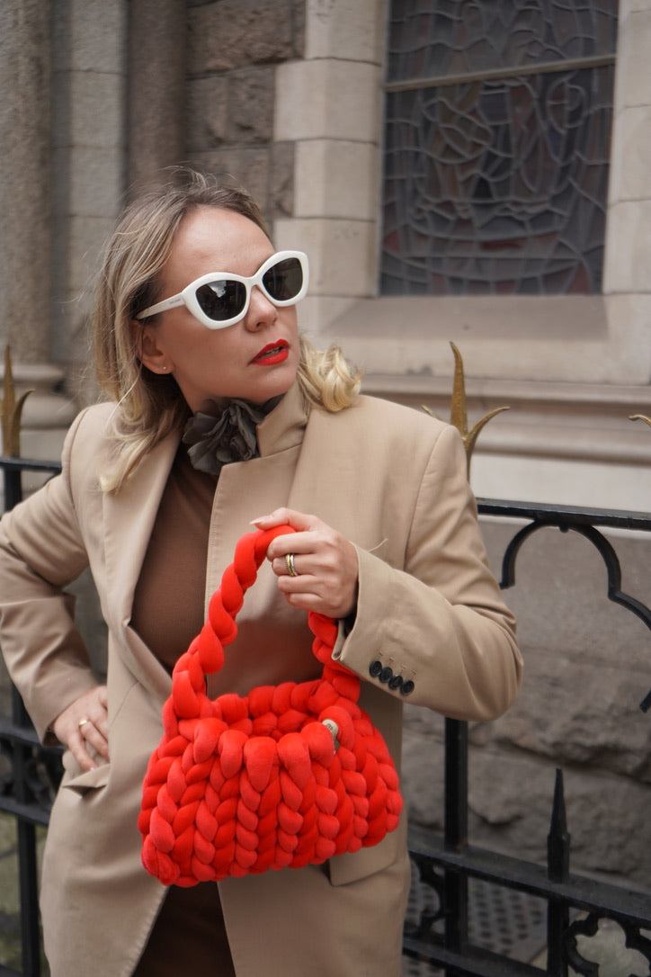 velvet handbag, chunky velvet bag, statement handbag, designer velvet bag, luxury soft bag, handmade velvet bag, unique fashion bag, trendy soft bag, machine washable handbag, elegant evening bag, soft chunky velvet handbag for everyday wear, handmade statement bag with a long handle, luxury machine washable bag for special occasions, unique velvet crossbody bag for women, fashion-forward plush bag with scarf