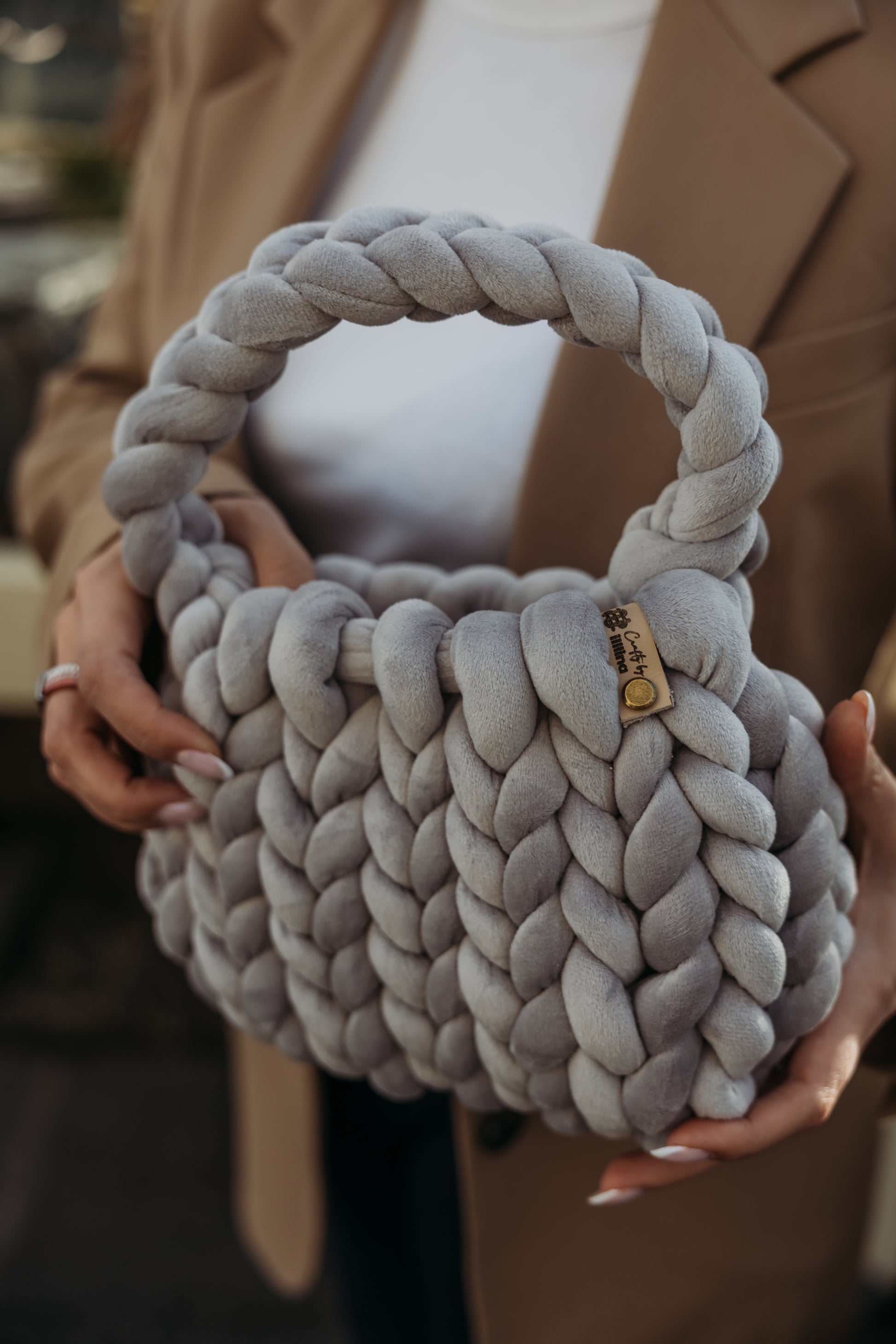 velvet handbag, chunky velvet bag, statement handbag, designer velvet bag, luxury soft bag, handmade velvet bag, unique fashion bag, trendy soft bag, machine washable handbag, elegant evening bag, soft chunky velvet handbag for everyday wear, handmade statement bag with a long handle, luxury machine washable bag for special occasions, unique velvet crossbody bag for women, fashion-forward plush bag with scarf