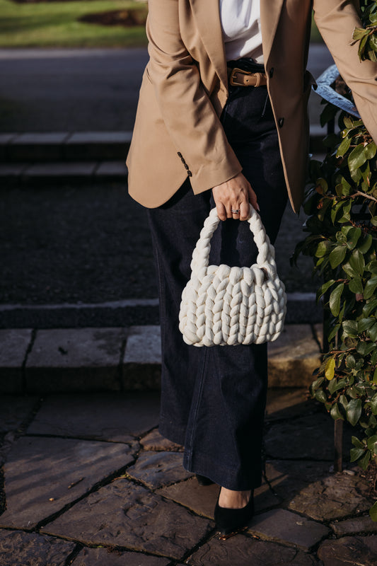 velvet handbag, chunky velvet bag, statement handbag, designer velvet bag, luxury soft bag, handmade velvet bag, unique fashion bag, trendy soft bag, machine washable handbag, elegant evening bag, soft chunky velvet handbag for everyday wear, handmade statement bag with a long handle, luxury machine washable bag for special occasions, unique velvet crossbody bag for women, fashion-forward plush bag with scarf