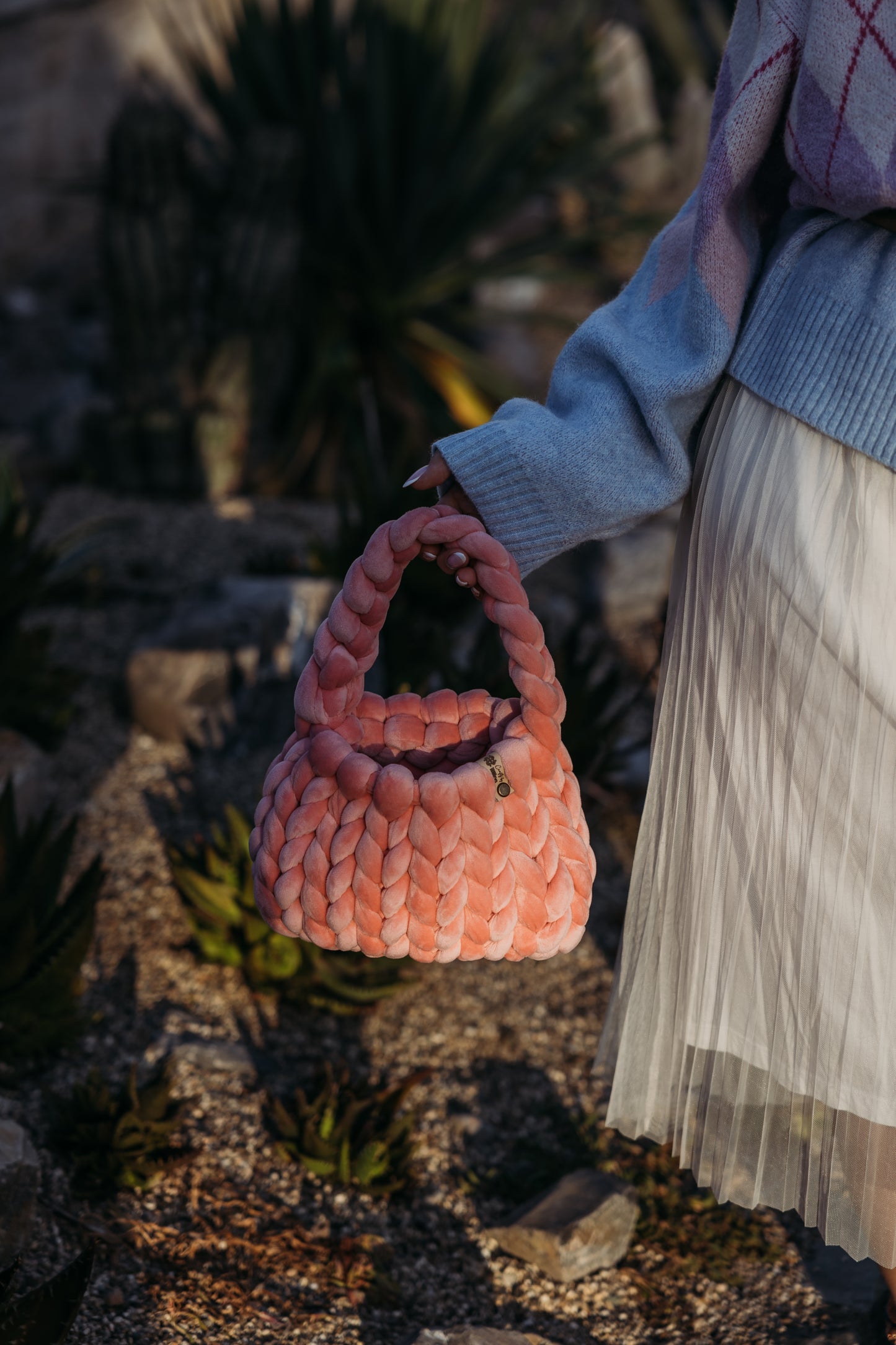 velvet handbag, chunky velvet bag, statement handbag, designer velvet bag, luxury soft bag, handmade velvet bag, unique fashion bag, trendy soft bag, machine washable handbag, elegant evening bag, soft chunky velvet handbag for everyday wear, handmade statement bag with a long handle, luxury machine washable bag for special occasions, unique velvet crossbody bag for women, fashion-forward plush bag with scarf