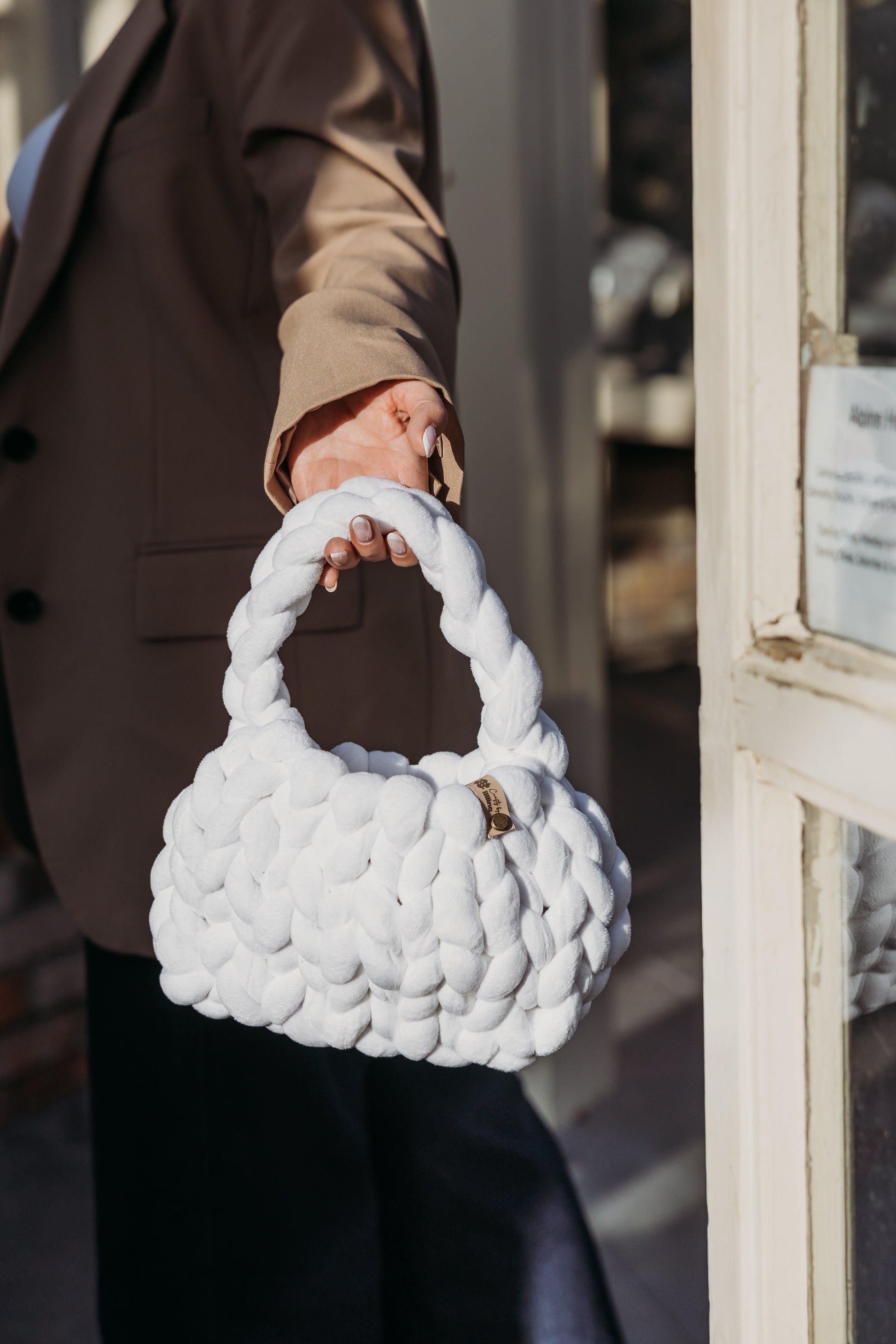 velvet handbag, chunky velvet bag, statement handbag, designer velvet bag, luxury soft bag, handmade velvet bag, unique fashion bag, trendy soft bag, machine washable handbag, elegant evening bag, soft chunky velvet handbag for everyday wear, handmade statement bag with a long handle, luxury machine washable bag for special occasions, unique velvet crossbody bag for women, fashion-forward plush bag with scarf