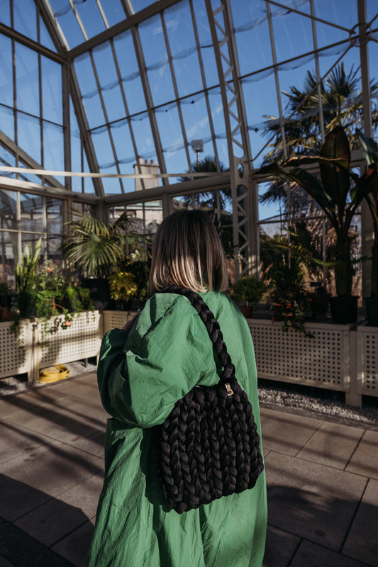 velvet handbag, chunky velvet bag, statement handbag, designer velvet bag, luxury soft bag, handmade velvet bag, unique fashion bag, trendy soft bag, machine washable handbag, elegant evening bag, soft chunky velvet handbag for everyday wear, handmade statement bag with a long handle, luxury machine washable bag for special occasions, unique velvet crossbody bag for women, fashion-forward plush bag with scarf