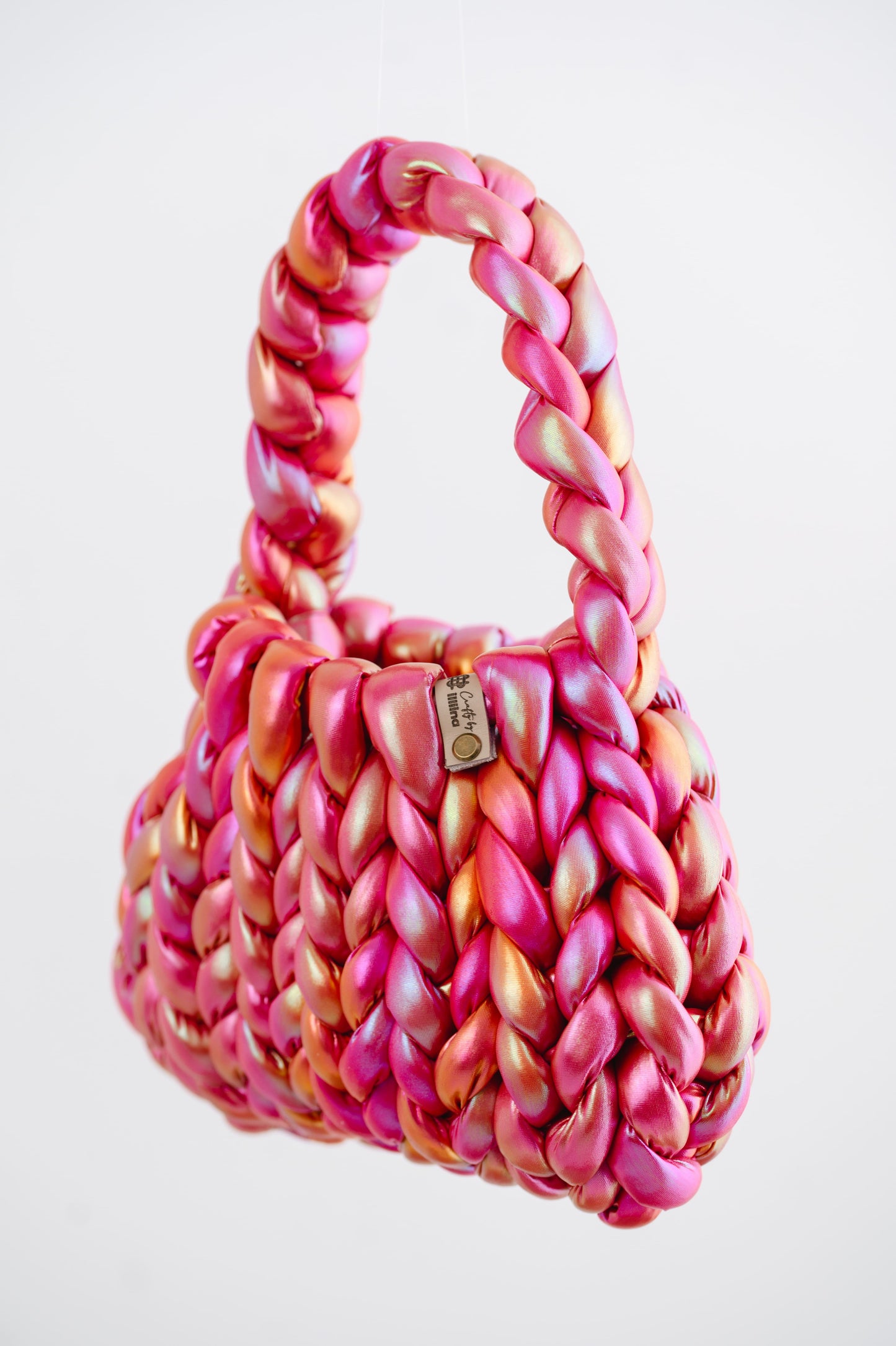 velvet handbag, chunky velvet bag, statement handbag, designer velvet bag, luxury soft bag, handmade velvet bag, unique fashion bag, trendy soft bag, machine washable handbag, elegant evening bag, soft chunky velvet handbag for everyday wear, handmade statement bag with a long handle, luxury machine washable bag for special occasions, unique velvet crossbody bag for women, fashion-forward plush bag with scarf