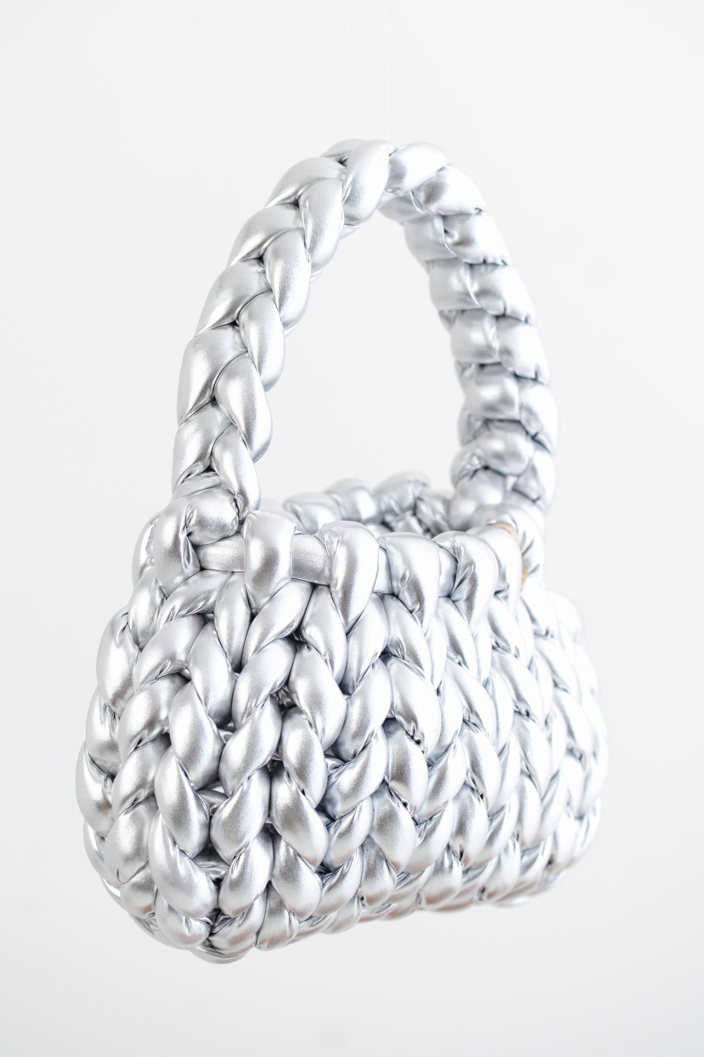 velvet handbag, chunky velvet bag, statement handbag, designer velvet bag, luxury soft bag, handmade velvet bag, unique fashion bag, trendy soft bag, machine washable handbag, elegant evening bag, soft chunky velvet handbag for everyday wear, handmade statement bag with a long handle, luxury machine washable bag for special occasions, unique velvet crossbody bag for women, fashion-forward plush bag with scarf