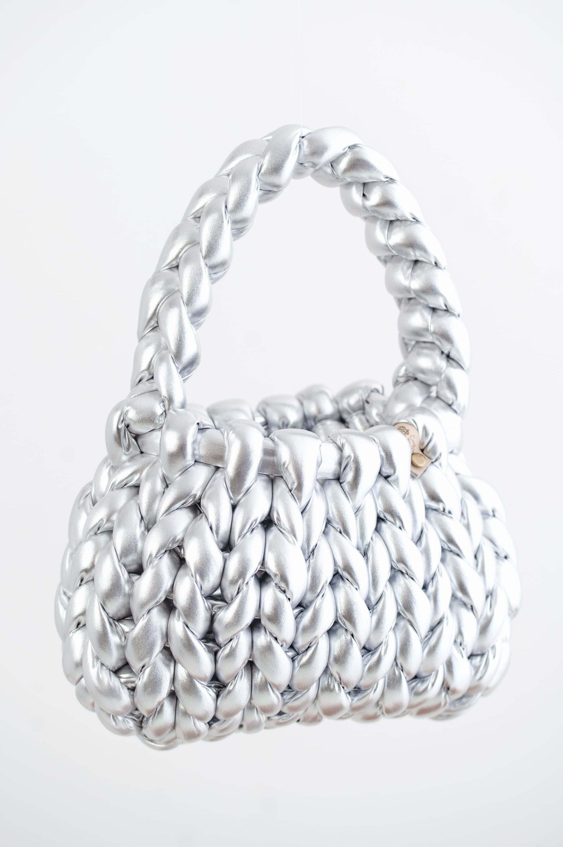 velvet handbag, chunky velvet bag, statement handbag, designer velvet bag, luxury soft bag, handmade velvet bag, unique fashion bag, trendy soft bag, machine washable handbag, elegant evening bag, soft chunky velvet handbag for everyday wear, handmade statement bag with a long handle, luxury machine washable bag for special occasions, unique velvet crossbody bag for women, fashion-forward plush bag with scarf