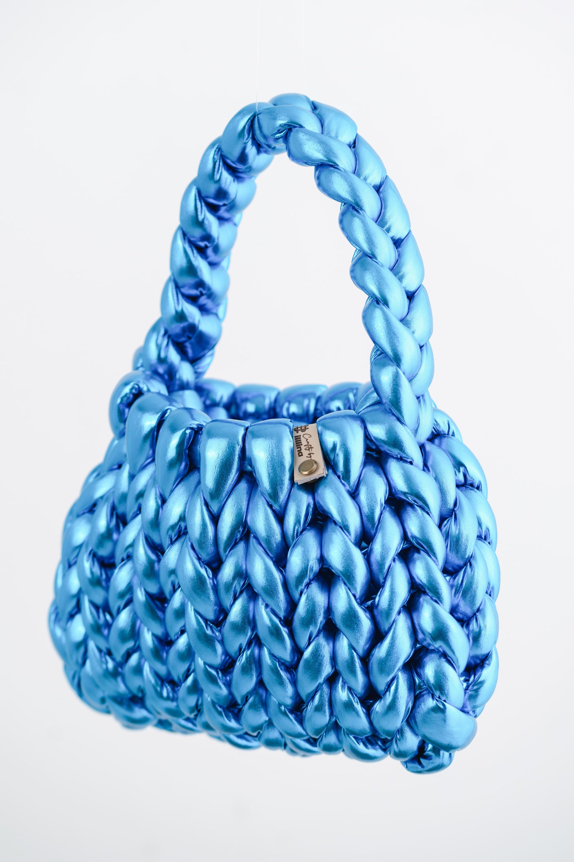 velvet handbag, chunky velvet bag, statement handbag, designer velvet bag, luxury soft bag, handmade velvet bag, unique fashion bag, trendy soft bag, machine washable handbag, elegant evening bag, soft chunky velvet handbag for everyday wear, handmade statement bag with a long handle, luxury machine washable bag for special occasions, unique velvet crossbody bag for women, fashion-forward plush bag with scarf