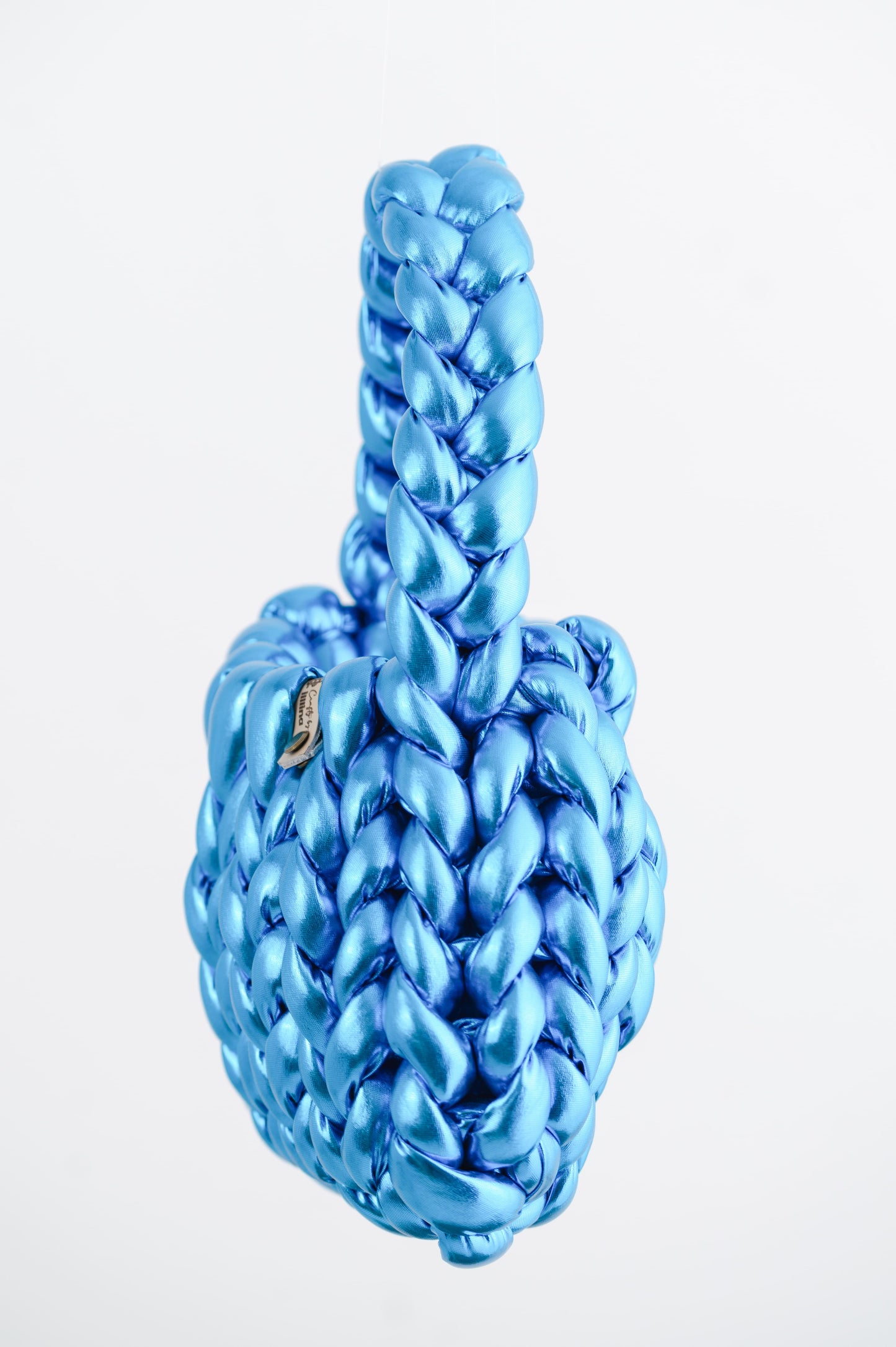 velvet handbag, chunky velvet bag, statement handbag, designer velvet bag, luxury soft bag, handmade velvet bag, unique fashion bag, trendy soft bag, machine washable handbag, elegant evening bag, soft chunky velvet handbag for everyday wear, handmade statement bag with a long handle, luxury machine washable bag for special occasions, unique velvet crossbody bag for women, fashion-forward plush bag with scarf