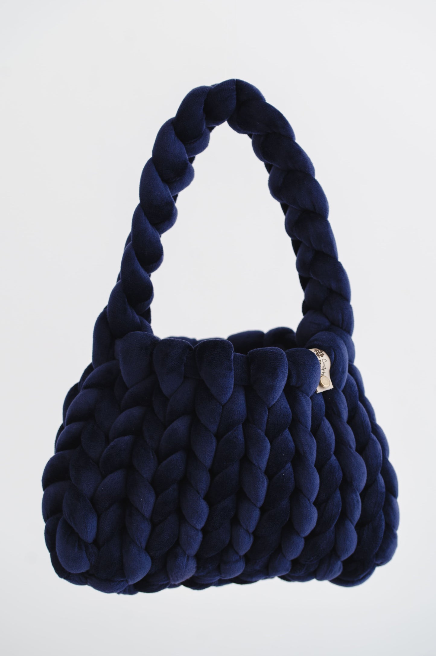 velvet handbag, chunky velvet bag, statement handbag, designer velvet bag, luxury soft bag, handmade velvet bag, unique fashion bag, trendy soft bag, machine washable handbag, elegant evening bag, soft chunky velvet handbag for everyday wear, handmade statement bag with a long handle, luxury machine washable bag for special occasions, unique velvet crossbody bag for women, fashion-forward plush bag with scarf